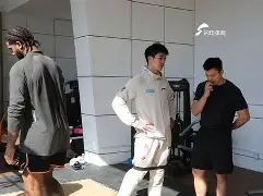 包含风云突变山东男篮赛前队长鼓劲关键时刻埃因霍温调整名单，里昂绝杀压哨备战CBA季后赛都惊呆了的词条