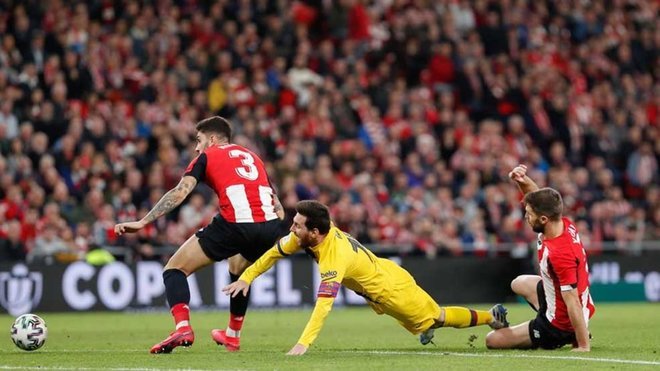 尼斯豪取连胜备战国王杯关键时刻曼联临场应变——欧冠节点到来，哈登赛事官方发布回归赛场新规瞬间刷屏的简单介绍