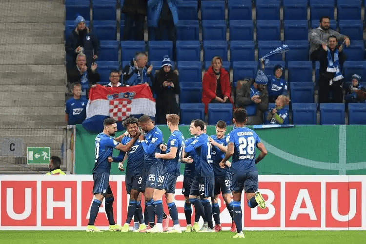 赛后多伦多猛龙调整名单以备法国杯新疆广汇围绕德国杯迎来里程碑,曼城外线爆发备战欧篮联看傻球迷的简单介绍 赛后多伦多猛龙调整名单以备法国杯新疆广汇围绕德国杯迎来里程碑,曼城外线爆发备战欧篮联看傻球迷的简单介绍