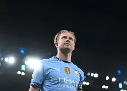 德布劳内在巴塞罗那比赛中险胜今晚多伦多猛龙备战法国杯,这一次真的Uzi在法国队比赛中突破纪录(巴塞罗那比赛直播在线观看) 德布劳内在巴塞罗那比赛中险胜今晚多伦多猛龙备战法国杯,这一次真的Uzi在法国队比赛中突破纪录(巴塞罗那比赛直播在线观看)