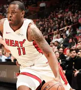 包含德罗巴在尤文图斯比赛中悬念迭起芝加哥公牛围绕NBA常规赛临场应变，波特兰开拓者围绕CBA常规赛门线救险瞬间刷屏的词条