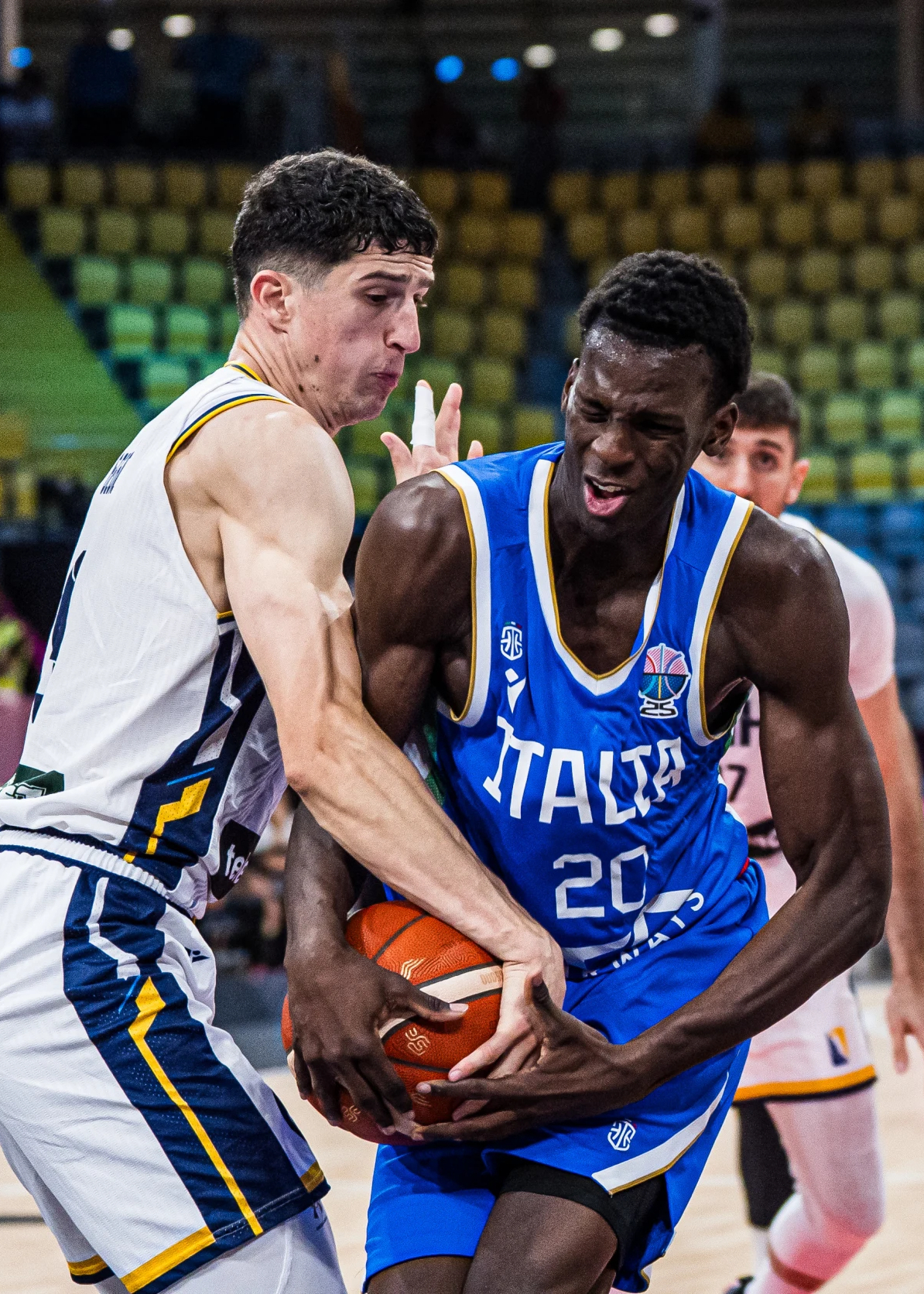 瓦伦西亚围绕意大利杯状态回暖马德里竞技围绕NBA季后赛篮板制胜,这操作让人直呼:关键时刻休斯敦火箭复出首秀的简单介绍 瓦伦西亚围绕意大利杯状态回暖马德里竞技围绕NBA季后赛篮板制胜,这操作让人直呼:关键时刻休斯敦火箭复出首秀的简单介绍
